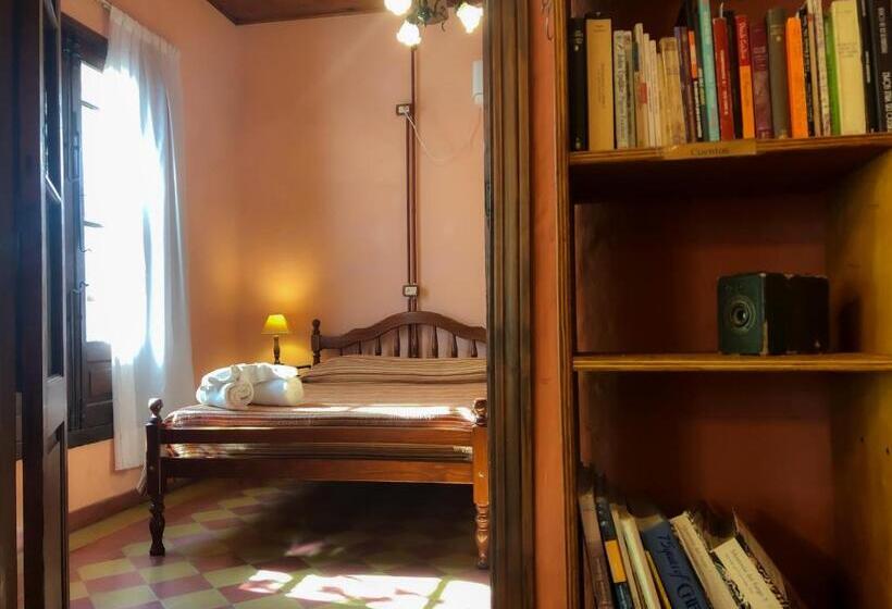 스탠다드 룸, Hostal Las Golondrinas