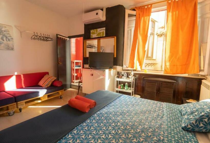 اتاق استاندارد, Itinere Rooms