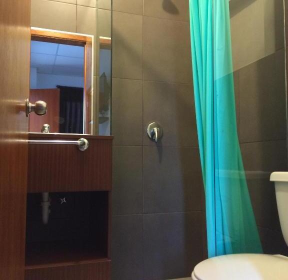 スタンダード4人部屋, Ummagumma