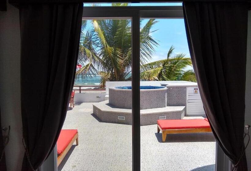 Deluxe Suite Sea View, Drake Inn