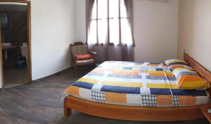 اتاق استاندارد, Hostal Monte Libano