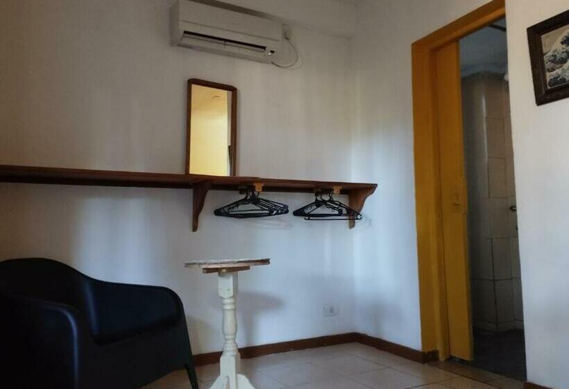 اتاق استاندارد, Los Tangueros