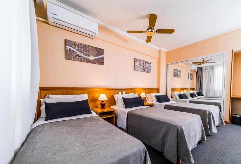 家庭间, Gran Hotel Verona