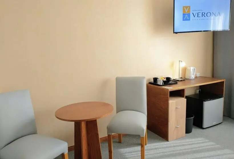 Superior-huone, Gran Hotel Verona