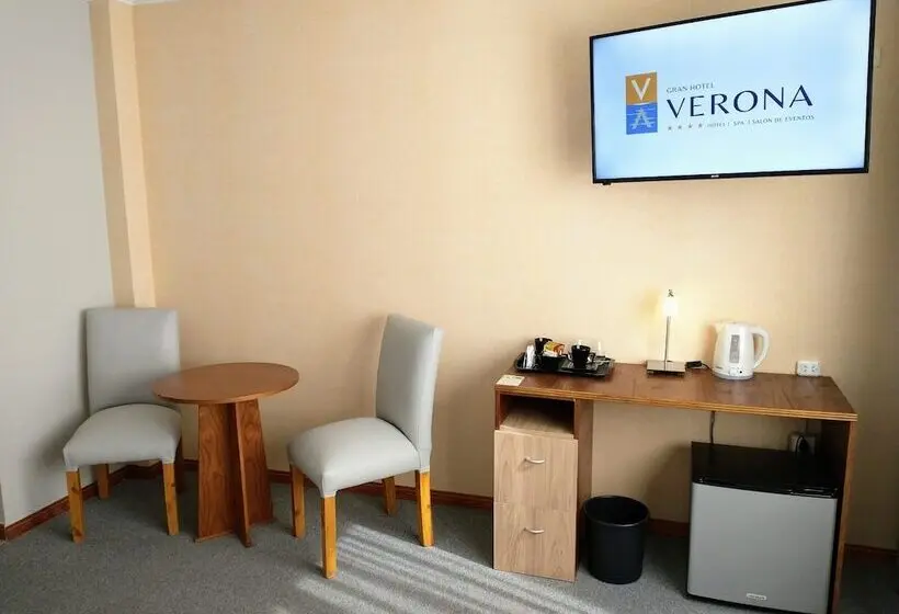 Superior-huone, Gran Hotel Verona