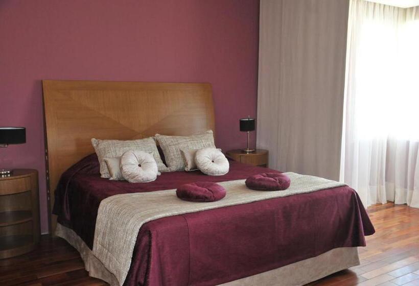 Deluxe Suite, Antu Malal