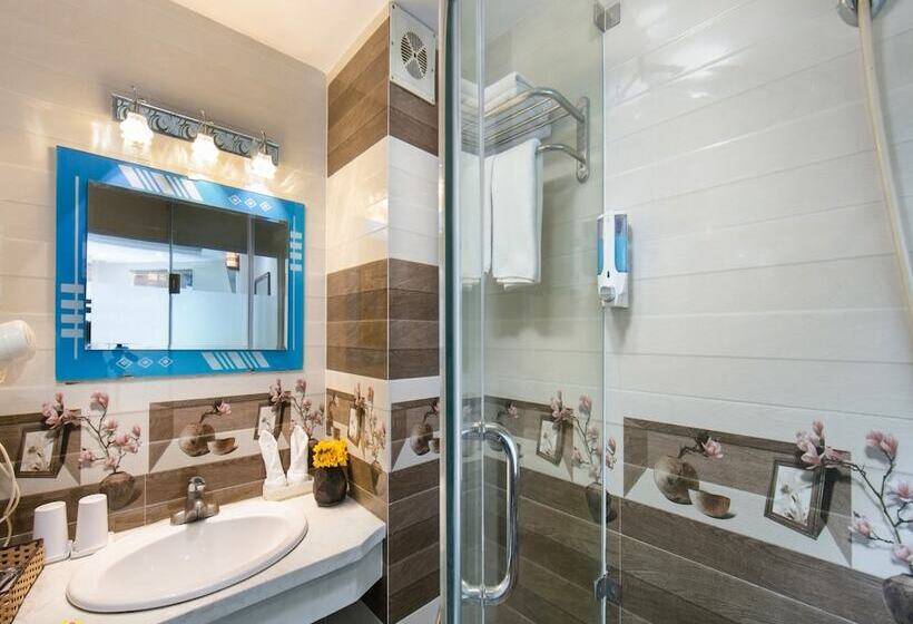 Quarto deluxe, Nhan Hoa