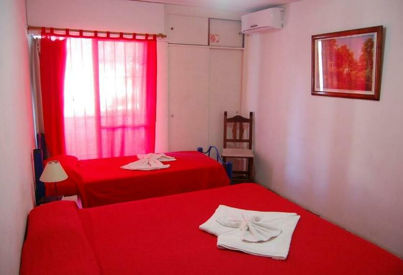 标准三人间, Bialet Massé