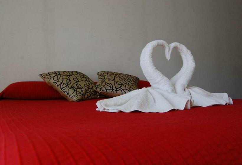 标准间, Bialet Massé