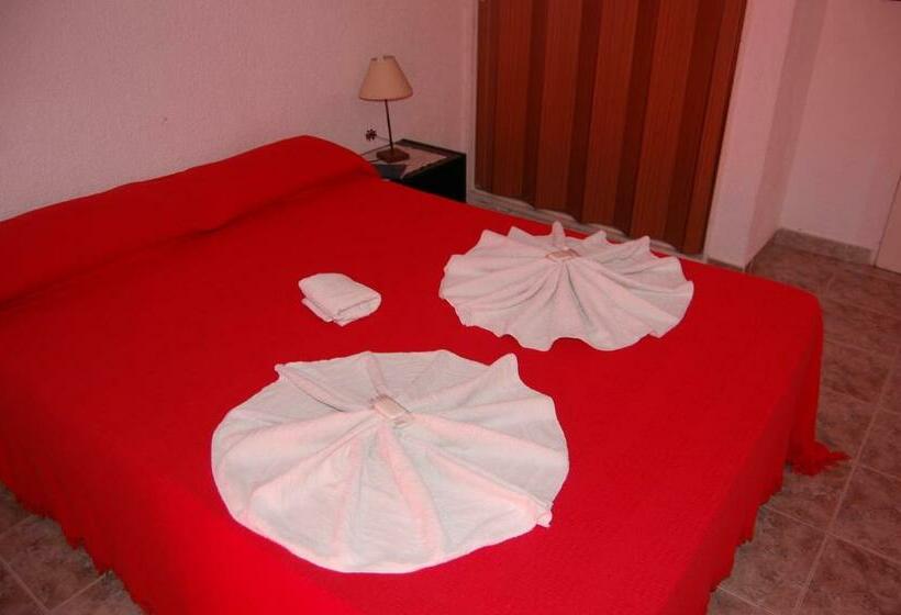 标准间, Bialet Massé