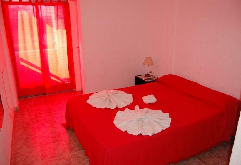 标准间, Bialet Massé