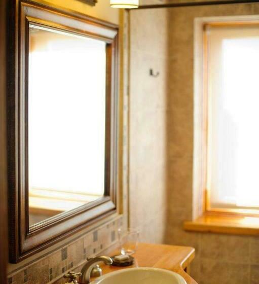 标准间, Casona Del Alto