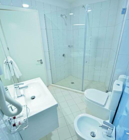 غرفة ديلوكس, Jolly