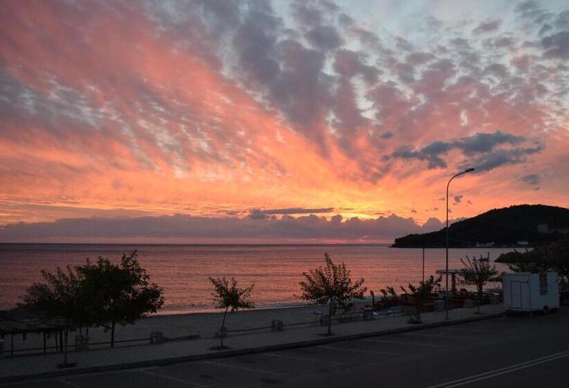 آپارتمان 1 خوابه با بالکن و چشم‌انداز دریا, Kolagji