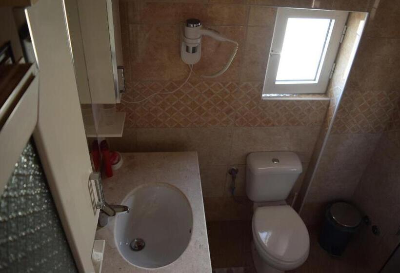 آپارتمان 1 خوابه با بالکن و چشم‌انداز دریا, Kolagji