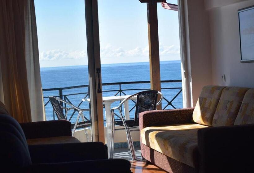 آپارتمان 1 خوابه با بالکن و چشم‌انداز دریا, Kolagji