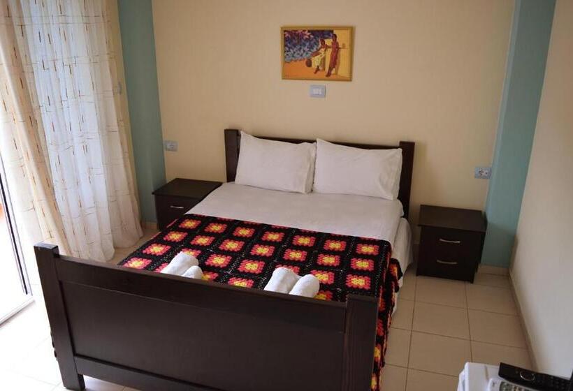 اتاق استاندارد با چشم‌انداز کوهستان, Kolagji