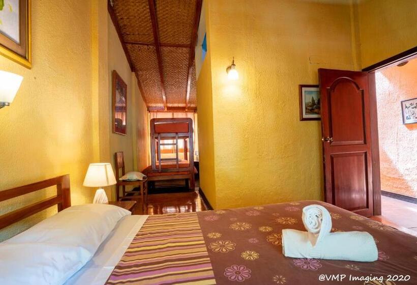 Fyrbädds Standardrum, La Posada Del Arte