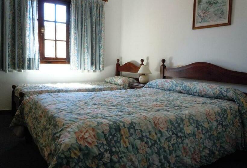 اتاق خانوادگی, Las Araucarias