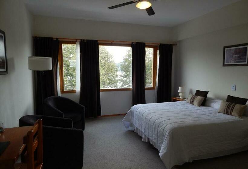 レイクビュースタンダードルーム, Peninsula De Los Coihues