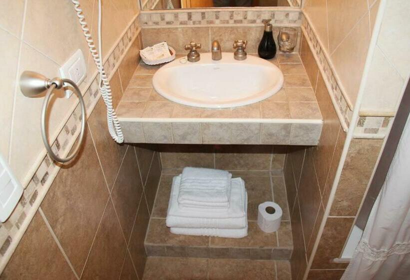 スタンダードトリプルルーム, Peninsula De Los Coihues