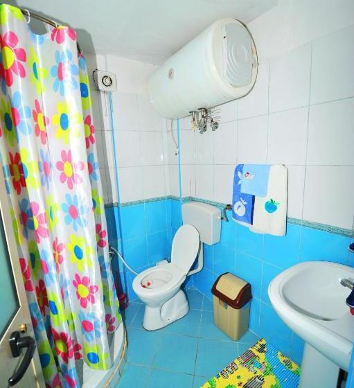 标准房带园景, Pemaj Hostel