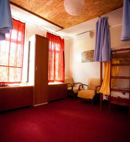 공동 객실, The Wanderers Hostel