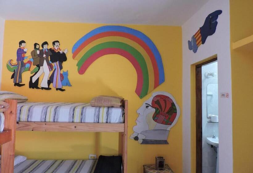 Пятиместный Стандартный Номер, Carrusel Art Hostel