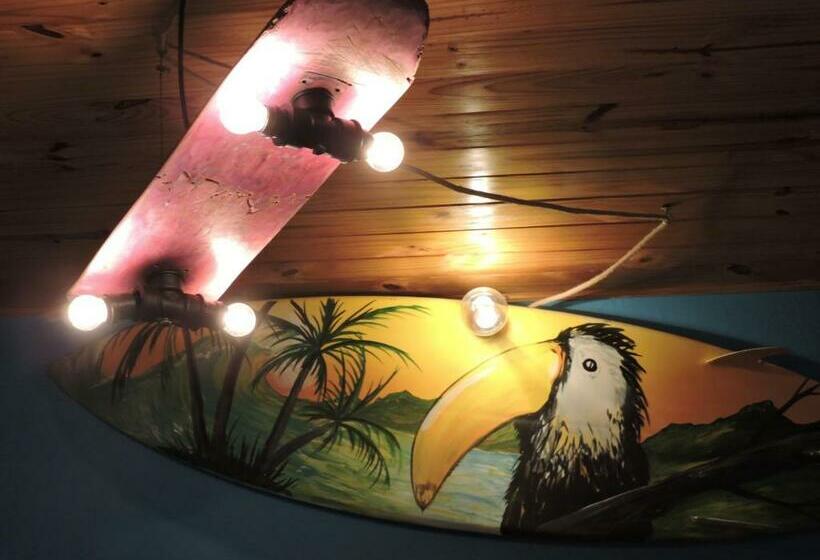 标准三人间, Carrusel Art Hostel