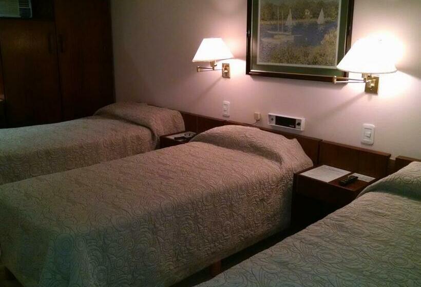 スタンダードトリプルルーム, Aiello