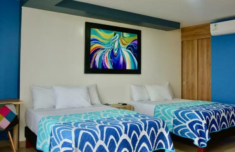 اتاق لوکس, Casablanca Salinas