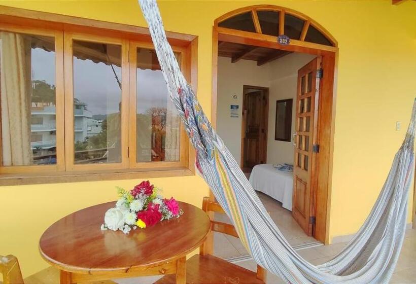 Classic room with balcony, Cielo Azul