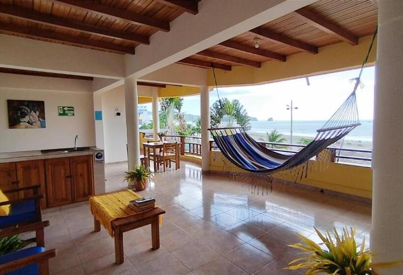 Standardrum med Terrass, Cielo Azul