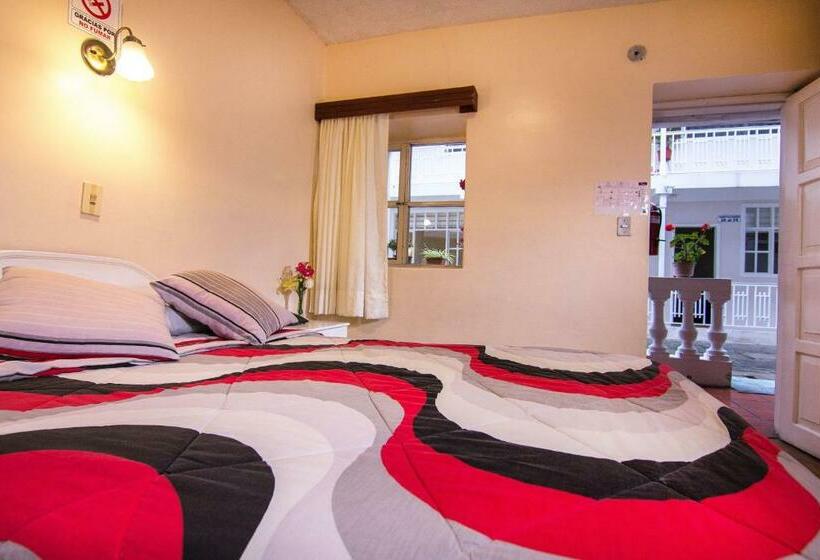 اتاق سوپریور, Europa