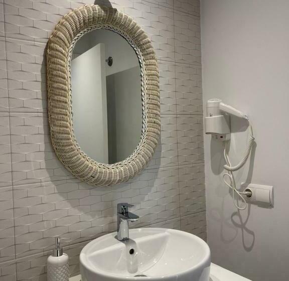 スタンダードシングルルーム, Hostal El Caprichito Marbella