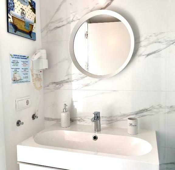 テラス付スイート, Hostal El Caprichito Marbella