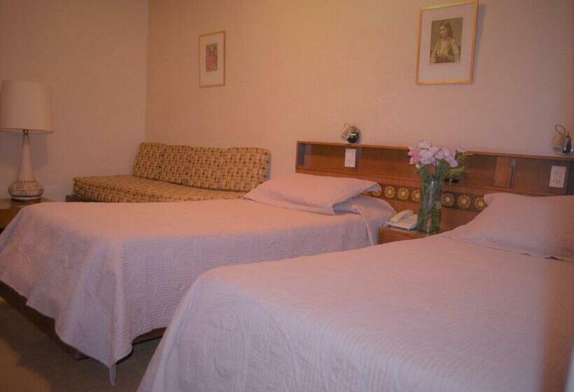 스탠다드 트리플 룸, Hostal Santa Fe De La Veracruz