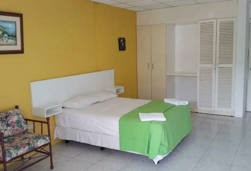 Standard-huone, Juan Sebastián