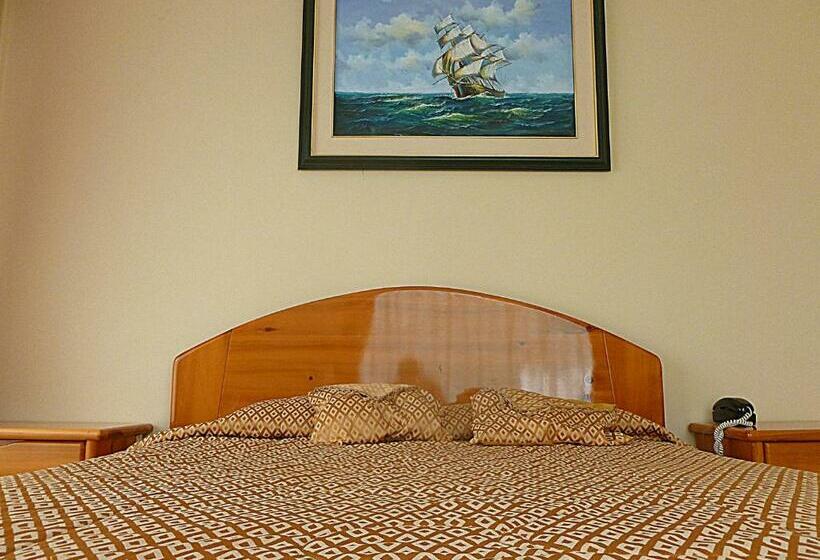 غرفة قياسية, Juan Sebastián