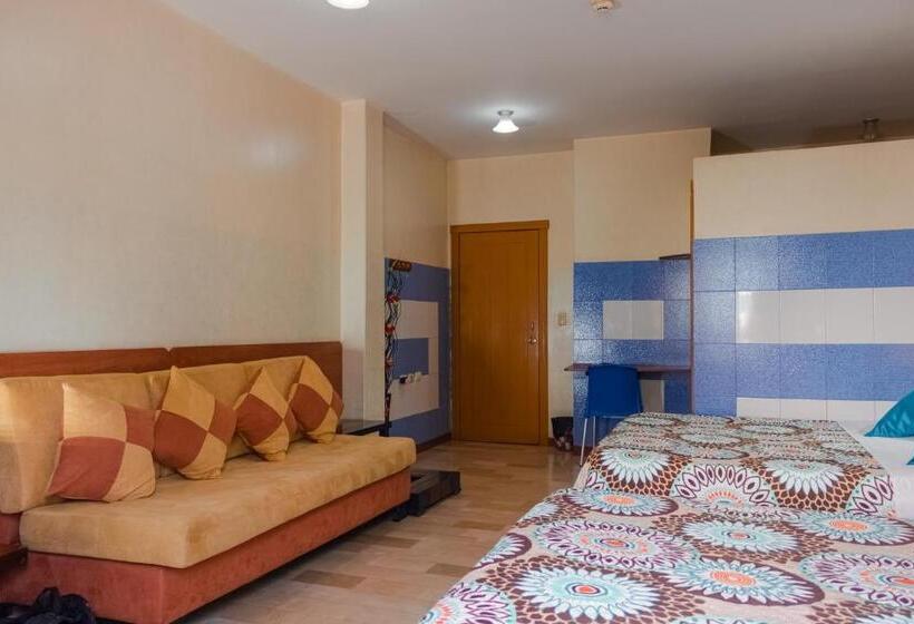 اتاق استاندارد, Livingston Inn