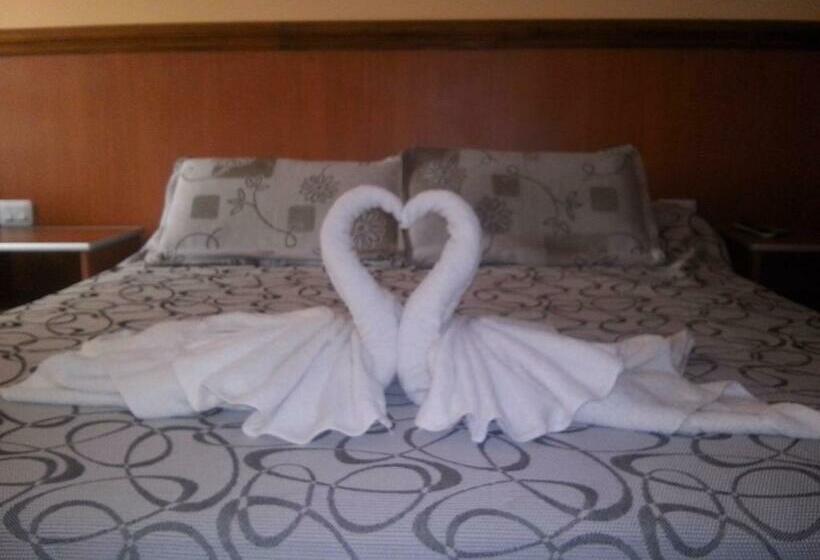 اتاق لوکس, Mónaco