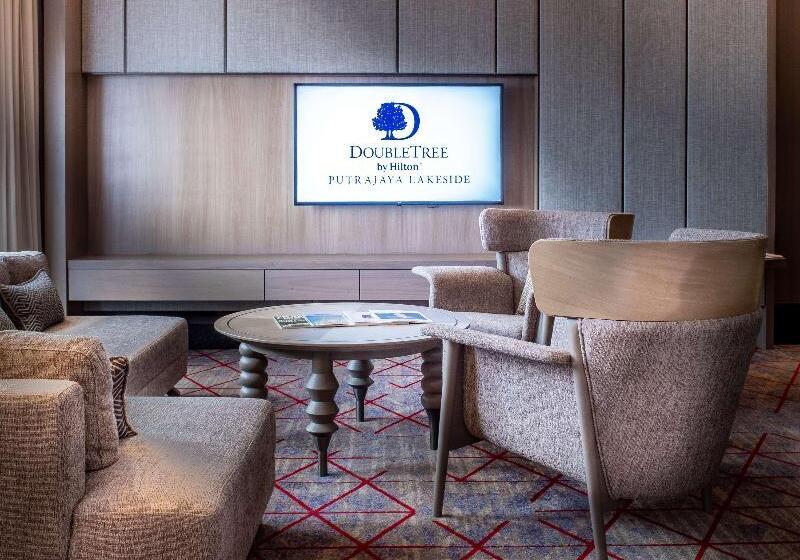 اتاق سوپریور با چشمانداز دریا, Nathalie S Vung Tau