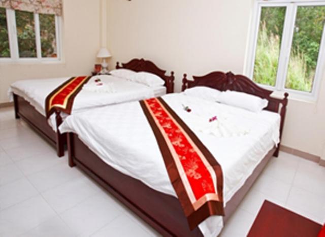 اتاق خانوادگی, Nathalie S Vung Tau