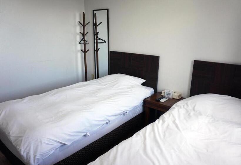 غرفة قياسية حمام مشترك, Oceans Nakijin