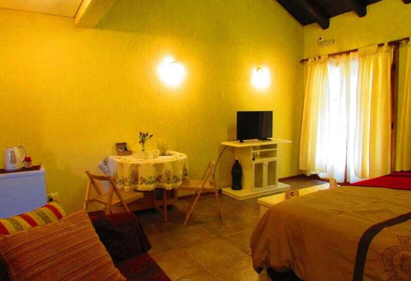 סוויטה, Pilgrim S Rest   Descanso Del Peregrino