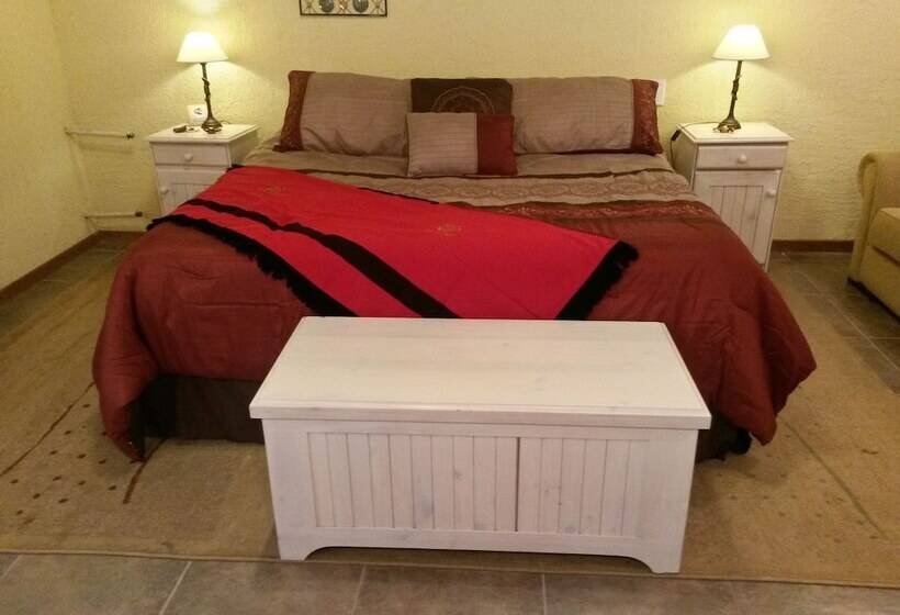 סוויטה, Pilgrim S Rest   Descanso Del Peregrino