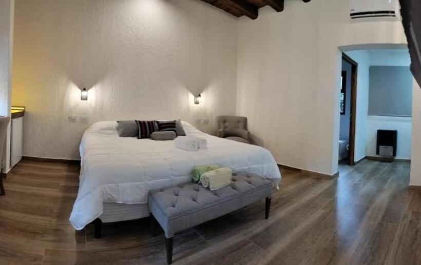 חדר דחוקס עם מיטת קינג, Pilgrim S Rest   Descanso Del Peregrino