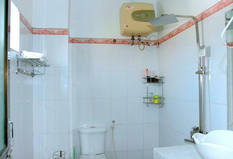 اتاق سوپریور, Xuan Hoa