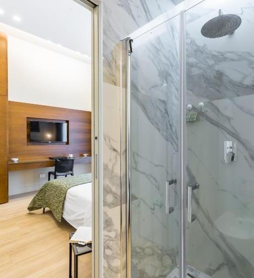 اتاق لوکس با چشمانداز دریا, B&b Civico 33