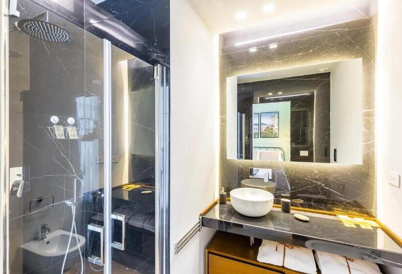 اتاق استاندارد با تخت بزرگ, B&b Civico 33